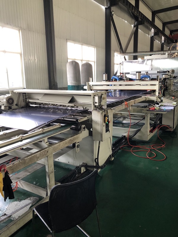 山東PVC透明板材擠出機